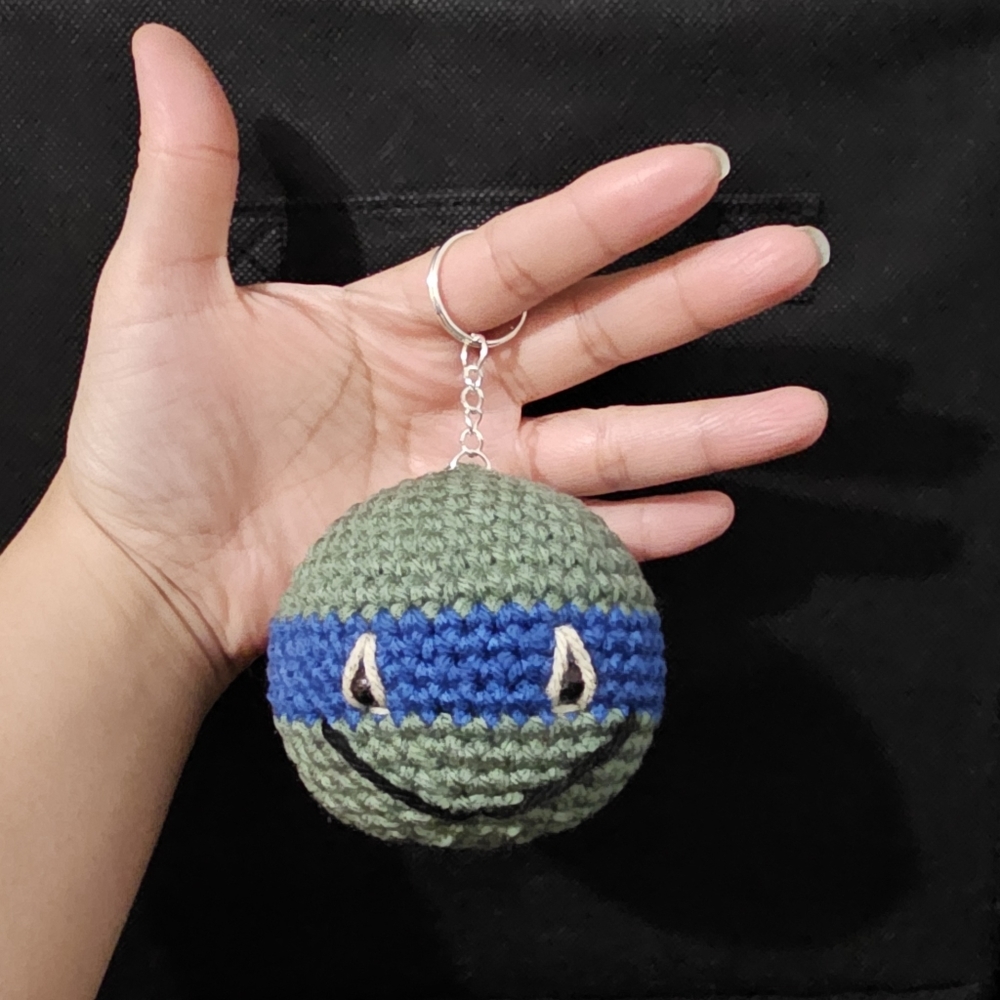 Handmade Turtle Keychain - Picture 2 of 2